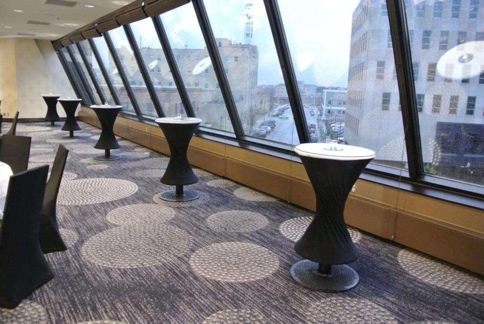 Radisson Hotel Fargo Esterno foto
